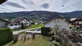 Expose Traumhafte 4-Zimmer-Wohnung in Stumm, Tirol – Ihr neues Zuhause wartet!