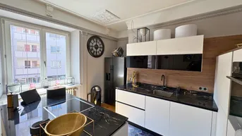 Expose Rarität im Zentrum: Großzügige 3-Zimmer-Wohnung mit Atmosphäre. Perfekt für Eigennutzer.