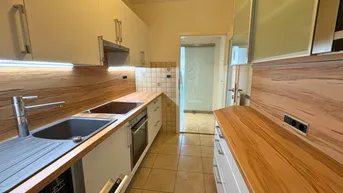 Expose Top-Angebot in Pradl: 4-Zimmer-Wohnung mit Sonnenloggia &amp; hochwertiger Ausstattung