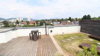 Expose VERMIETET: Eleganter Wohntraum mit attraktiver Aussicht