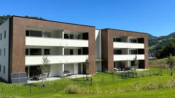 Expose Investmentchance für Anleger: Vermietete Gartenwohnung mit Carport und Parkplatz!