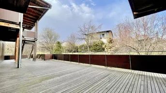 Expose Eleganter Wohntraum mit Terrasse und sonnigem Garten