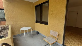 Expose WG-Traum: Mehrzimmerwohnung mit Südbalkon!