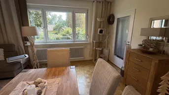 Expose Katzenliebhaber aufgepasst: Familienwohnung mit Grünfläche!