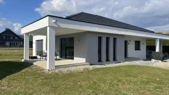 Expose Moderner Bungalow mit stillvoller Küche