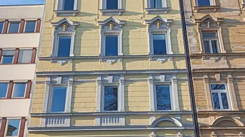 Expose Innsbruck-Wilten: Charmante, sonnige 3-Zimmer-Altbauwohnung in bester Innenstadtlage, provisionsfrei
