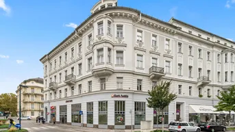 Expose Historischer Charme: Stilvolle Altbauwohnung im Herzen von Baden