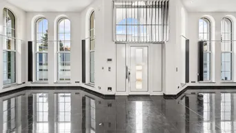 Expose Moderne Villa mit traumhaftem Ausblick am wunderschönen Gießhübl