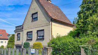 Expose Renovierungsbedürftiges Schmuckstück: Charmantes Haus mit großem Garten