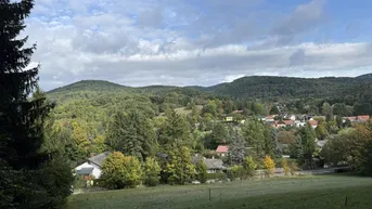 Expose Hoch oben in Sittendorf – ein Platz, wie gemacht fürs Leben