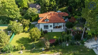 Expose Ihr Zuhause der Ruhe – mit traumhafter Natur und gleichzeitig toller, schneller Anbindung.