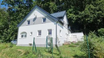 Expose Idyllisches Einfamilienhaus in traumhafter Ruhelage - privat!