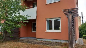 Expose Erdgeschoß-Wohnung mit kleiner Terrasse zu vermieten