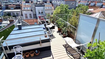 Expose Helle, zentrale Dachgeschoss Maisonette mit 2 Freiflächen und Weitblick zum Kauf!
