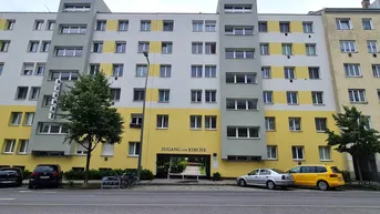 Expose NEUBAU ! VOLL MÖBLIERTE 3-Zimmer-Wohnung mit separater Küche neben der Donau!