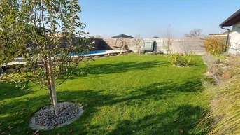 Expose Neuer Preis! Modernes Einfamilienhaus mit großartigem Garten direkt in Lassee zu verkaufen!