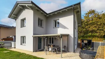 Expose Familienparadies am Waldrand – Modernes Zuhause mit Garten &amp; Spielbereich