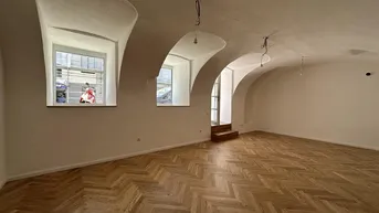 Expose Gewerbefläche an der Währinger Straße Ecke Thurngasse verfügbar