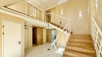 Expose Schwedenplatz! Dachgeschoss-Maisonette mit Terrasse in wunderschönem Bürogebäude