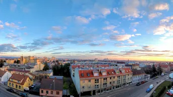Expose Wohlfühlwohnung mit Weitblick, Dachterrasse und Tiefgaragenplatz