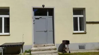 Expose Renovierte 4-Zimmer Erdgeschosswohnung mit Terrasse und Garten in Wien.Bitte keine Makler anrufe!