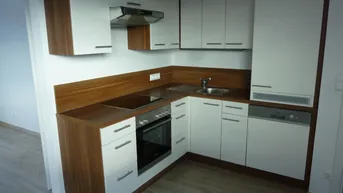 Expose Neue 2 Zimmer Wohnung 47 qm € 850 incl. Heizung und BK!!