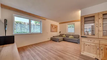 Expose Sonnengenießer und Naturfreunde aufgepasst! Traumhaftes Einfamilienhaus am Waldrand zu verkaufen!