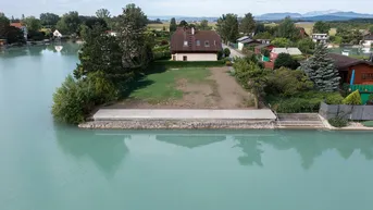 Expose Seegrundstück am Haidhofteich mit 2 Wasserfronten