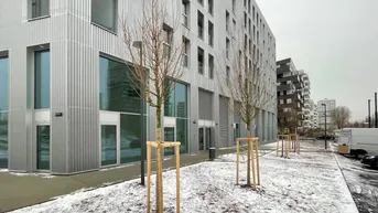Expose Nordbahnviertel - GASTRO Erstbezug - hohe Räume - direkt bei freier Mitte!