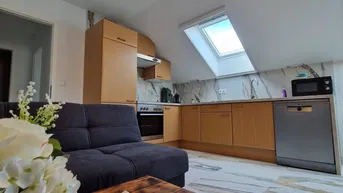 Expose Stilvolle Dachgeschosswohnung: Ihr Rückzugsort mit Zweitwohnsitzoption