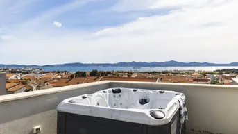 Expose Großartiges Penthouse mit Meerblick in ruhiger Gegend in Zadar - Borik