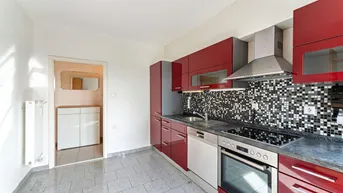 Expose Helle 3-Zimmer-Wohnung in Liebenau mit großem Wohnzimmer und Balkon