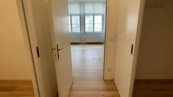 Expose Unbefristete 2 Zimmer Wohnung mit Küche in einem wunderschön restaurierten Wohnhaus