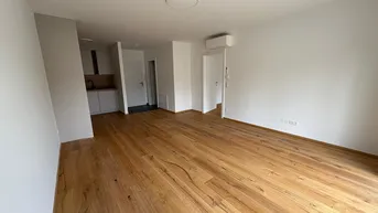 Expose Privat: neue 2 Zi-Wohnung mit Terrasse und Garage