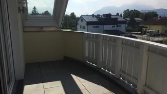 Expose Helle 3-Zimmer-Dachgeschoß-Wohnung mit Balkon in Siezenheim