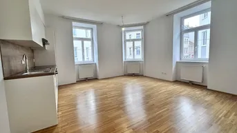 Expose Charmante 53m² Altbauwohnung, 2 Zimmer, neue Einbauküche &amp; Lift