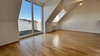 Expose Helle Maisonette im Dachgeschoss: 91m² mit Balkon, 4 Zimmern zum Kauf
