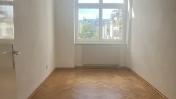 Expose Altbauwohnung nahe Kutschkermarkt – 2 Zimmer in der Kreuzgasse