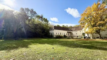 Expose Herrschaftlicher Dreikanthof im Weinviertel