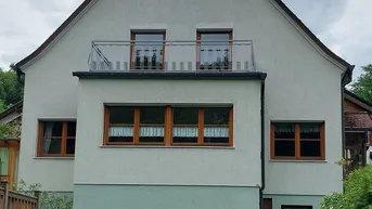 Expose Schönes gepflegtes Einfamilienhaus/Mehrfamilienhaus. Sofort verfügbar