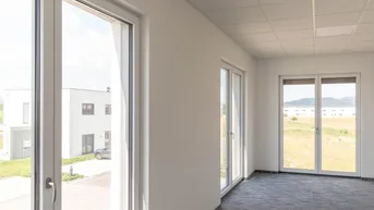 Expose MODERNES NEUBAUBÜRO im Erstbezug - inkl. Shared Space und Parkmöglichkeiten!