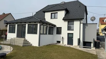 Expose Traumhaftes Einfamilienhaus in Pasching – Sanierter Wohntraum mit Wintergarten &amp; großem Grundstück