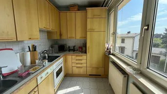 Expose Tolle 2-Zimmer-Wohnung in Top-Lage von Traun – Perfekt für Anleger und Eigennutzer