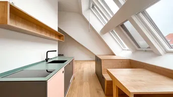 Expose Design Dachgeschoss: möblierte und sonnige 1 Zimmer Wohnung