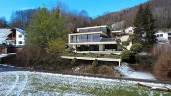 Expose ALTMÜNSTER - Exklusives Grundstück mit unverbaubarem Blick auf den Traunsee und Traunstein