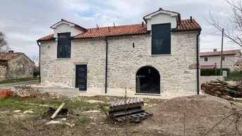 Expose Haus Steinhaus zu Verkaufen