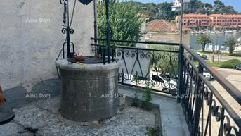 Expose Haus Charmantes Haus in Vrsar mit Renovierungspotenzial nahe der Küste