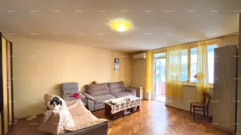 Expose Wohnung Verkauf einer Wohnung im Zentrum, Pula!