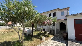 Expose Haus VALBANDON - Haus mit zwei Wohnungen - ideal für Familienleben oder Investition