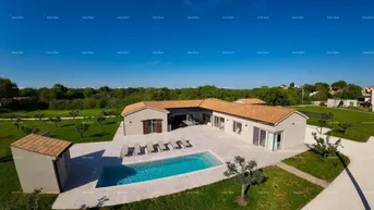 Expose Haus Luxusvilla in Valtura auf einem großen Grundstück!